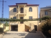 Satılır 6 otaqlı 330 m2 həyət evi Hökməli