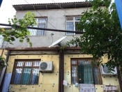 Satılır 4 otaqlı 65 m2 köhnə tikili Həzi Aslanov