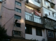 Satılır 3 otaqlı 90 m2 köhnə tikili 8 mkr