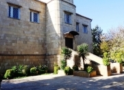 Satılır 9 otaqlı 600 m2 həyət evi Albalı