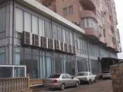 Satılır 10 otaqlı 312 m2 obyekt İnşaatçılar m.