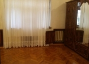 Satılır 6 otaqlı 1800 m2 həyət evi Bakıxanov