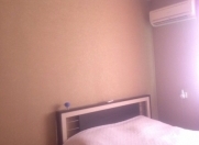 İcarəyə verilir 2 otaqlı 40 m2 köhnə tikili Binə ticarət mərkəzi