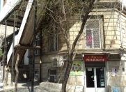 Satılır 2 otaqlı 45 m2 köhnə tikili Nəsimi bazarı