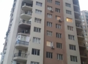 Satılır 3 otaqlı 103 m2 yeni tikili İnşaatçılar m.