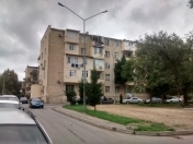 Satılır 1 otaqlı 36 m2 köhnə tikili İnşaatçılar m.