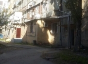 Satılır 1 otaqlı 18 m2 köhnə tikili 8 km