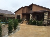 Satılır 3 otaqlı 600 m2 həyət evi Şüvəlan