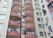 Satılır 4 otaqlı 127 m2 yeni tikili İnşaatçılar m.