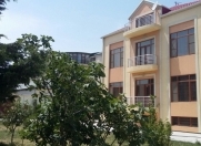 İcarəyə verilir 12 otaqlı 1100 m2 həyət evi Badamdar