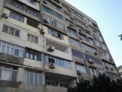 İcarəyə verilir 3 otaqlı 70 m2 köhnə tikili Gənclik m.