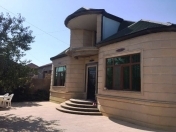 Satılır 4 otaqlı 145 m2 həyət evi Binə
