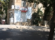 Satılır 1 otaqlı 39 m2 köhnə tikili Dostluq kinoteatrı