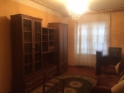 İcarəyə verilir 2 otaqlı 70 m2 köhnə tikili Nəriman Nərimanov m.