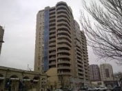 İcarəyə verilir 7 otaqlı 235 m2 ofis 28 May m.
