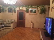 Satılır 4 otaqlı 200 m2 yeni tikili Xutor