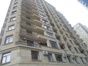 Satılır 3 otaqlı 124 m2 yeni tikili Nizami m.