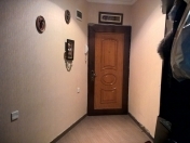 İcarəyə verilir 3 otaqlı 137 m2 yeni tikili ABŞ səfirliyi