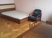 Satılır 3 otaqlı 83 m2 köhnə tikili Montin