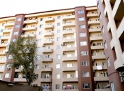 İcarəyə verilir 3 otaqlı 130 m2 yeni tikili Bakı Dövlət Universiteti