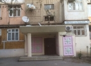 Satılır 3 otaqlı 62 m2 köhnə tikili Zabrat 1