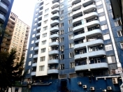 İcarəyə verilir 4 otaqlı 250 m2 yeni tikili Nizami m.