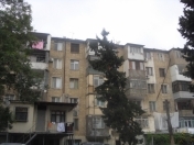 Satılır 1 otaqlı 36 m2 köhnə tikili İnşaatçılar m.