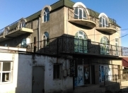 Satılır 15 otaqlı 1000 m2 həyət evi Rəsulzadə