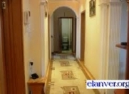 İcarəyə verilir 2 otaqlı 47 m2 həyət evi İnşaatçılar m.