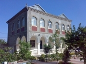 İcarəyə verilir 8 otaqlı 400 m2 bağ evi Novxanı