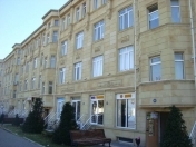 İcarəyə verilir 3 otaqlı 100 m2 yeni tikili Gənclik m.