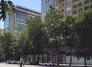 İcarəyə verilir 2 otaqlı 120 m2 köhnə tikili Azadlıq meydanı