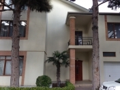 İcarəyə verilir 6 otaqlı 350 m2 həyət evi Yasamal r.