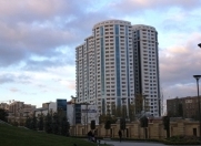 Satılır 1 otaqlı 53 m2 yeni tikili İnşaatçılar m.