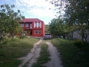 Satılır 4 otaqlı 226 m2 həyət evi Novxanı