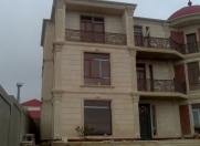 Satılır 12 otaqlı 750 m2 həyət evi Badamdar