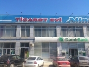 Satılır 3 otaqlı 260 m2 obyekt Qusar