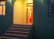 Satılır 3 otaqlı 200 m2 həyət evi Y.Ramana