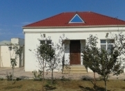 Satılır 3 otaqlı 70 m2 həyət evi Binə