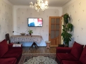 Satılır 4 otaqlı 100 m2 köhnə tikili 20 yanvar m.