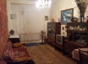 Satılır 1 otaqlı 49 m2 köhnə tikili Elmlər Akademiyası m.