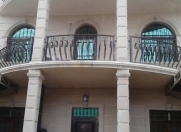 Satılır 6 otaqlı 330 m2 həyət evi Bakıxanov