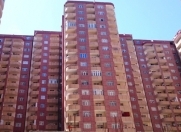 Satılır 2 otaqlı 50 m2 yeni tikili İnşaatçılar m.