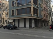 İcarəyə verilir 10 otaqlı 400 m2 ofis ABŞ səfirliyi