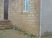 Satılır 4 otaqlı 120 m2 həyət evi Saray
