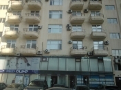 Satılır 7 otaqlı 235 m2 obyekt Dövlət Statistika Komitəsi