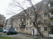 Satılır 1 otaqlı 12 m2 köhnə tikili Nizami r.