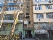 Satılır 4 otaqlı 120 m2 köhnə tikili Qaraçuxur