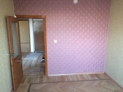 Satılır 4 otaqlı 120 m2 köhnə tikili Ayna Sultanova heykəli