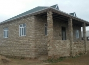 Satılır 3 otaqlı 600 m2 həyət evi Binə